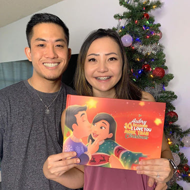 With Christmas stories and a lovely cover, this bestseller for couples will be the best gift under the tree.